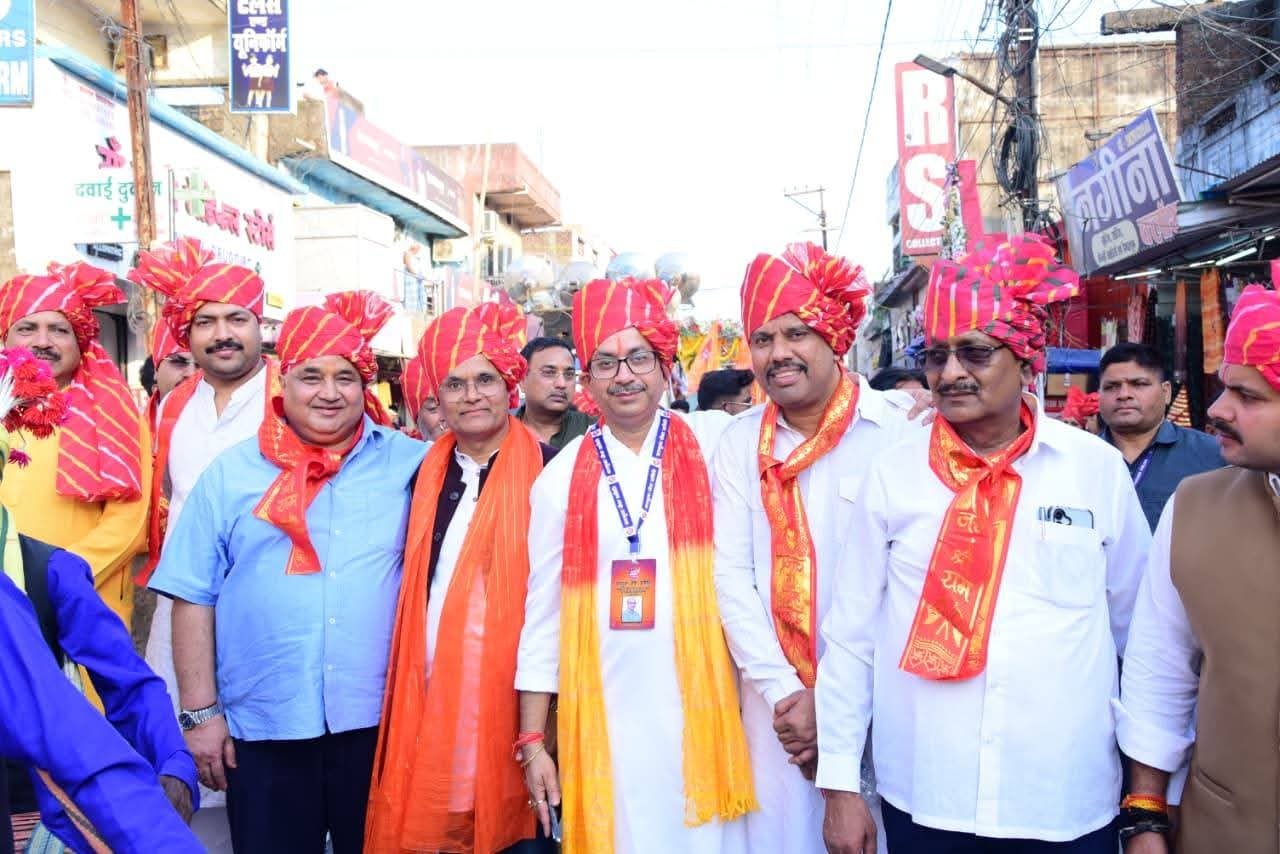 आस्था और उल्लास के बीच अंबिकापुर में विजयादशमी का भव्य आयोजन