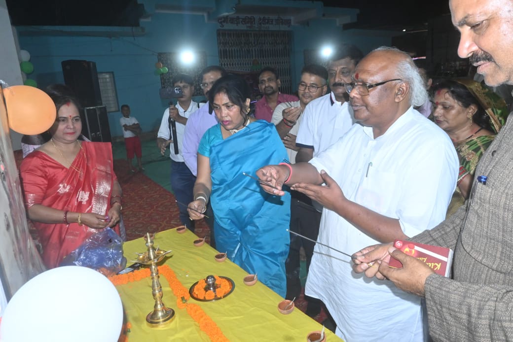 भारत मां का है वरदान, नमो अब प्रहार करो” के आह्वान से गूंजा दुर्गा बाड़ी परिसर